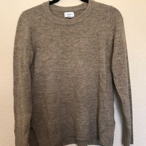 Old navy sweater